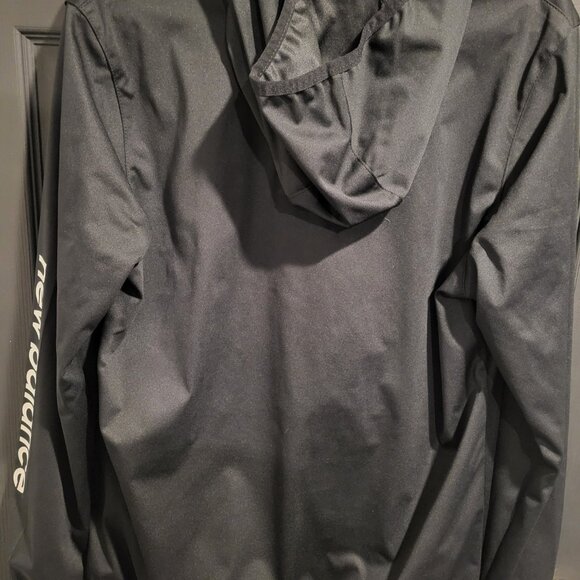 New Balance Women's Half-Zip Jacket - Picture 9 of 9